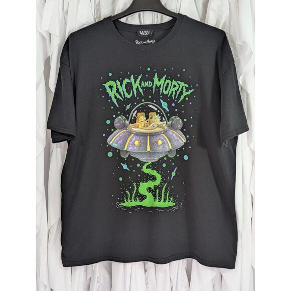 Rick and Morty Drunk in Rick Ship by Boohoo Man Black T-Shirt Size Large - Picture 1 of 5